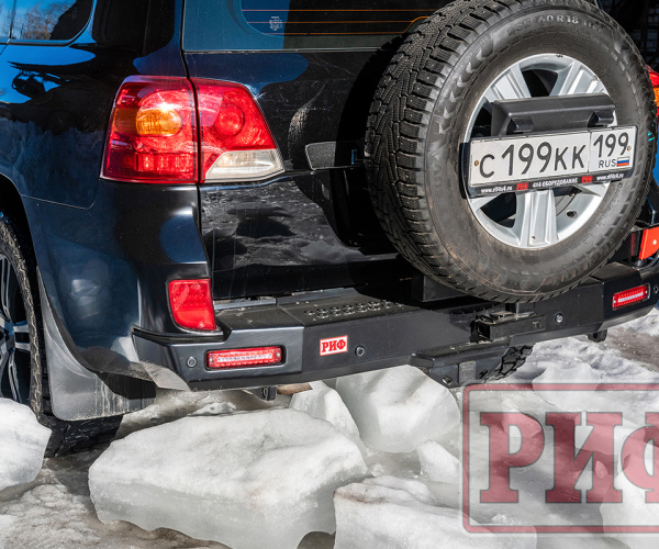 Бампер РИФ силовой задний Toyota Land Cruiser 200