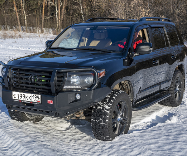 Бампер РИФ силовой передний Toyota Land Cruiser 200 2007-2015